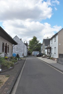 Überall 30 auf den Nebenstraßen, nur nicht im Ortsteil Pfuhl