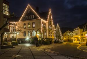 die Bilder zeigen Nachtaufnahmen aus dem Westerwald